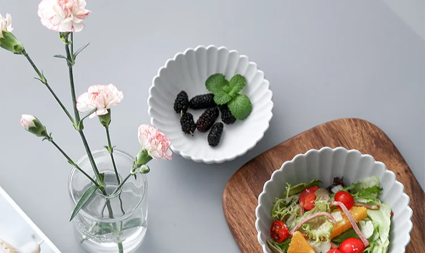 Daisy Scallop Dinnerware